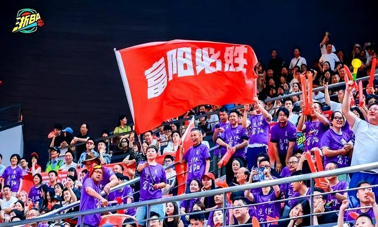 开云平台-球队实力暴涨，成为篮球赛事黑马