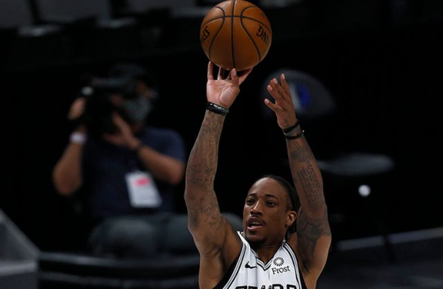 山东队绝杀马刺，锡安惊艳四座