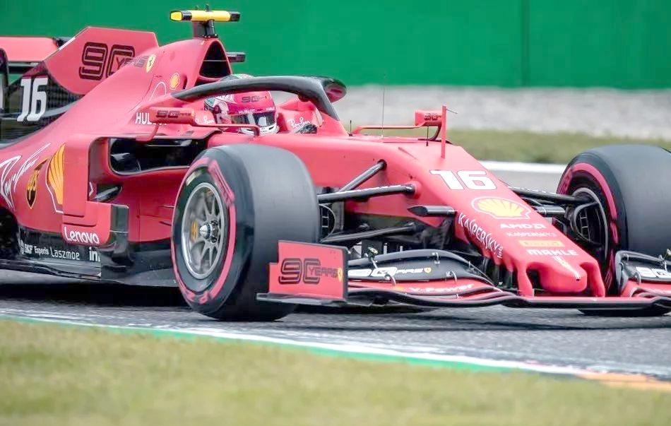 开云体育官网-梅赛德斯翻盘法拉利，勒克莱尔惊艳四座