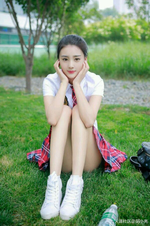 星光对决，杰伦格林火力全开仍难救主，国王团队篮球啃下火箭硬骨头