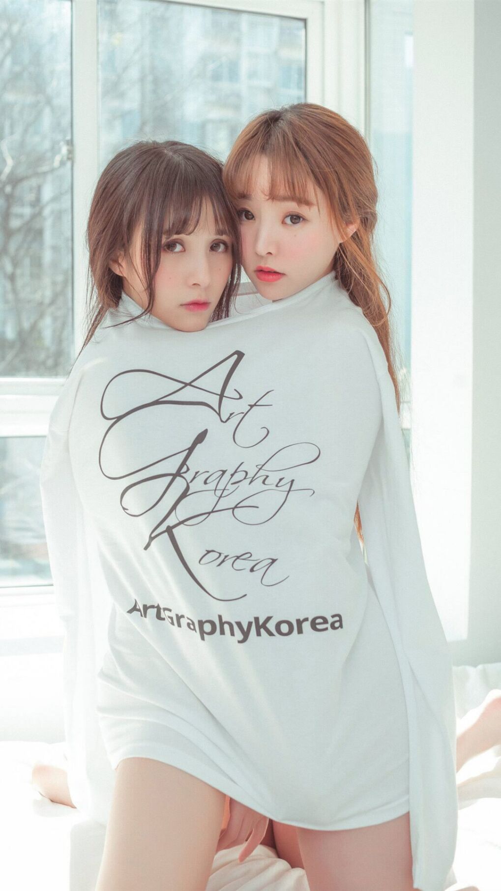 橙色风暴席卷东亚，哈兰德梅开二度诠释现代足球压制哲学